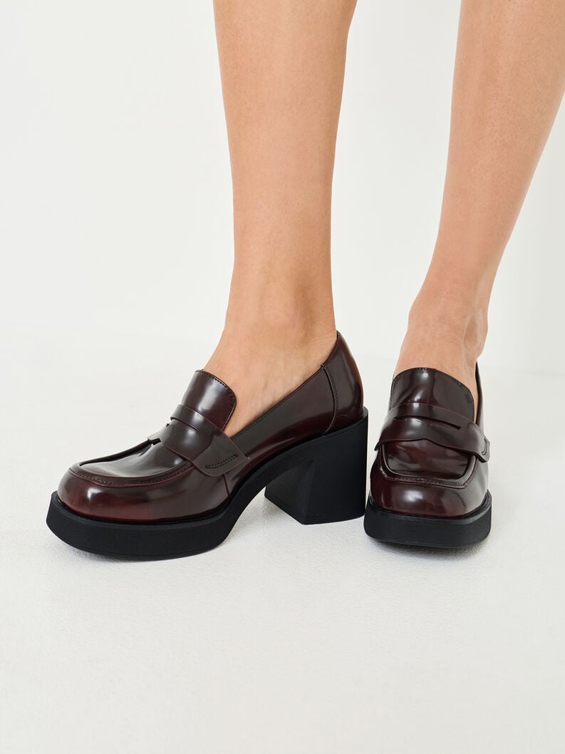 trotteur - rouge 1-24410-45-537 acheter tamaris faible chaussures chaussons en ligne