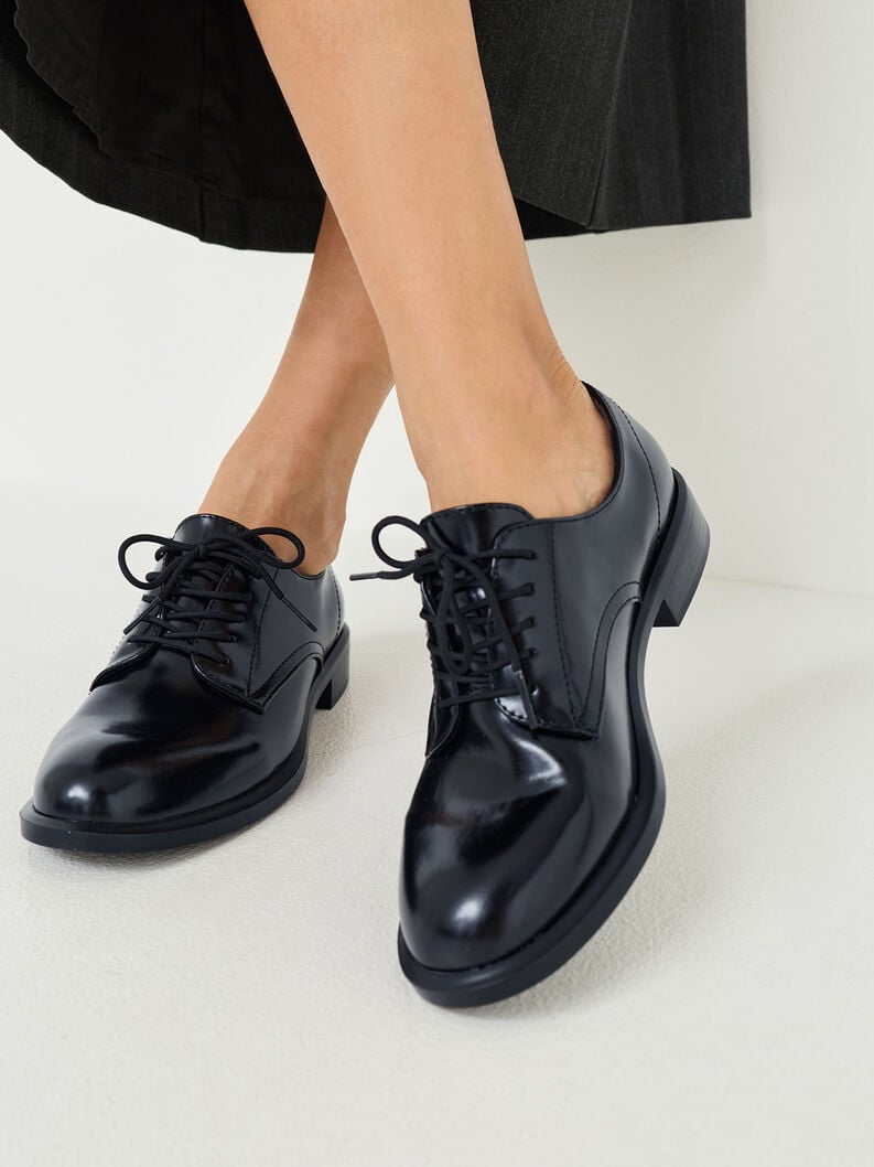 faible chaussures - noir 1-23349-45-024 acheter tamaris faible chaussures chaussons en ligne