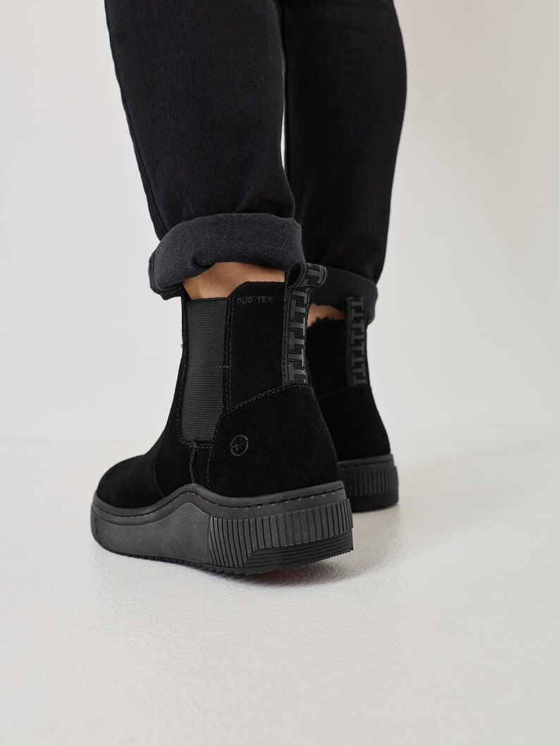 chausson - noir doublure chaude 8-86406-43-001 acheter tamaris bordée de larges bottes en ligne