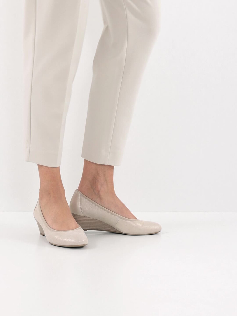 wedge en cuir pompes - beige 1-22320-42-179 acheter tamaris pompes en ligne